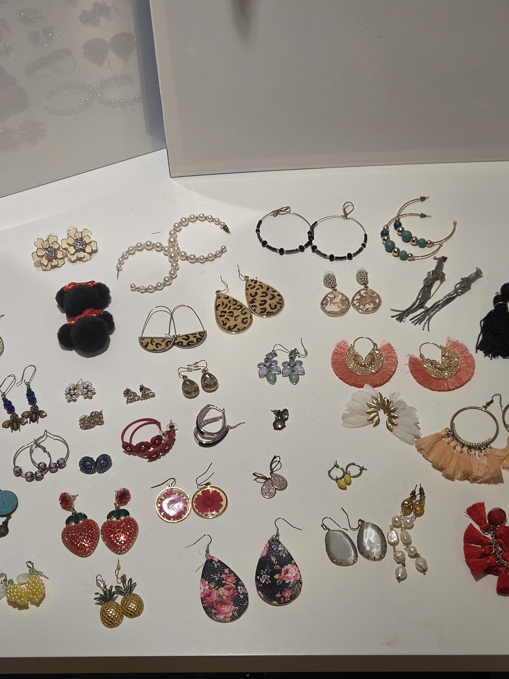 Mixed Lot Of 38 Pairs Of Earrings All Costume - Beads Silver Gold Dangle Pierced